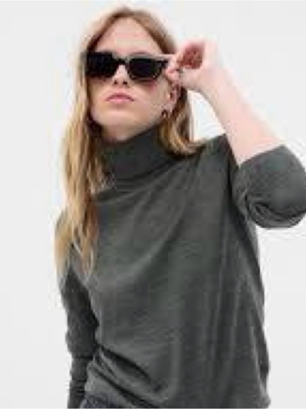 Merino wool  Charcoal Turtleneck Sweater - Classic Cozy Knit